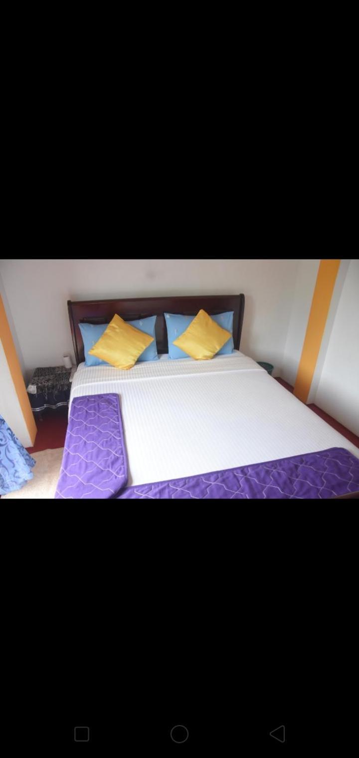 The Train View Bed & Breakfast Nuwara Eliya