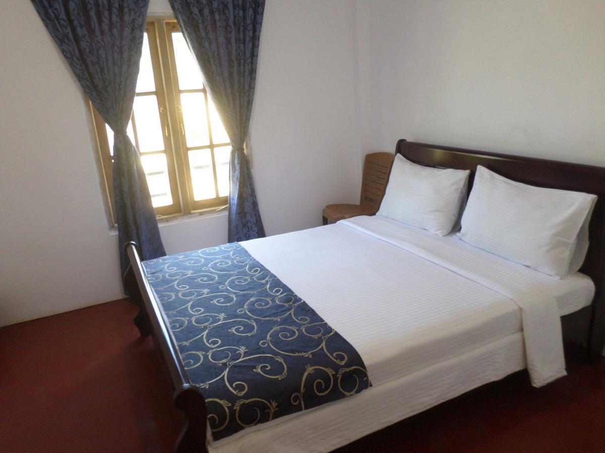 Bed & Breakfast The Train View 3*